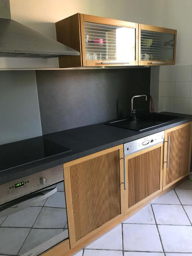 Les Palmiers Apartment Saint-Cyr-sur-Mer Bagian luar foto