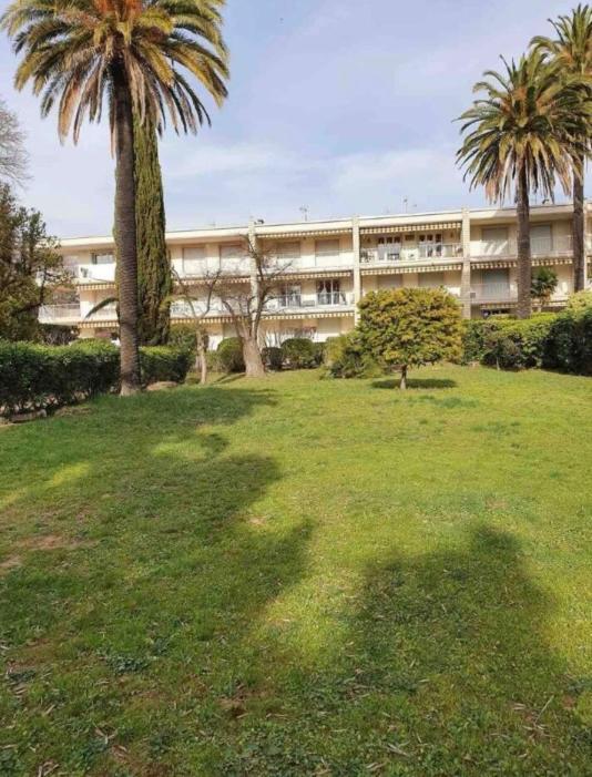Les Palmiers Apartment Saint-Cyr-sur-Mer Bagian luar foto