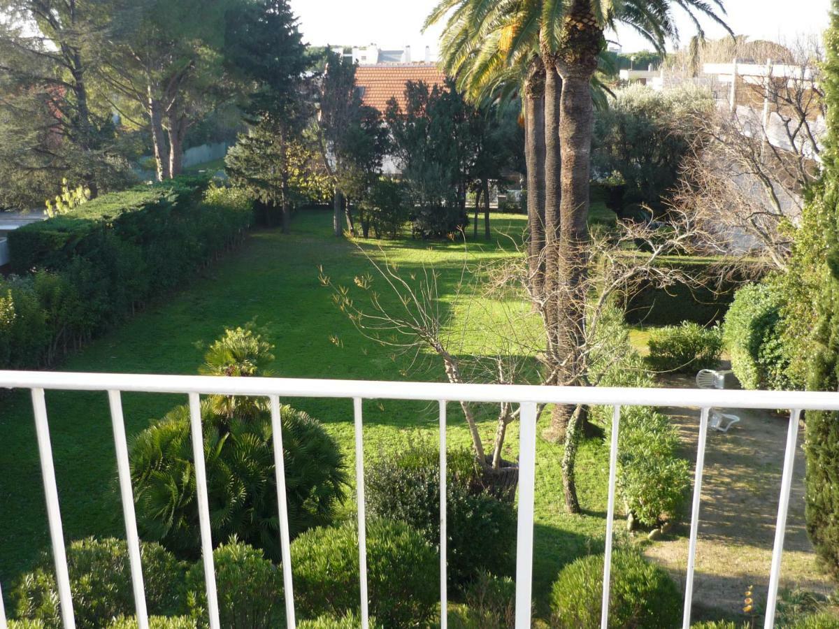 Les Palmiers Apartment Saint-Cyr-sur-Mer Bagian luar foto